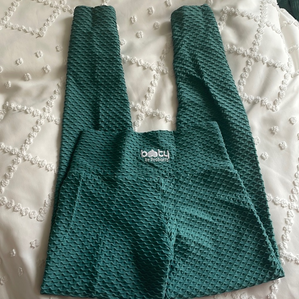 Booty By Brabants Croco Mint Leggings - Picture 5 of 11